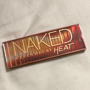 Urban Decay Naked Heat Palette